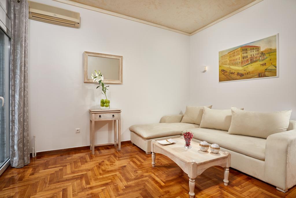 Modern And Cozy Apartment In The Centre Of أثينا المظهر الخارجي الصورة